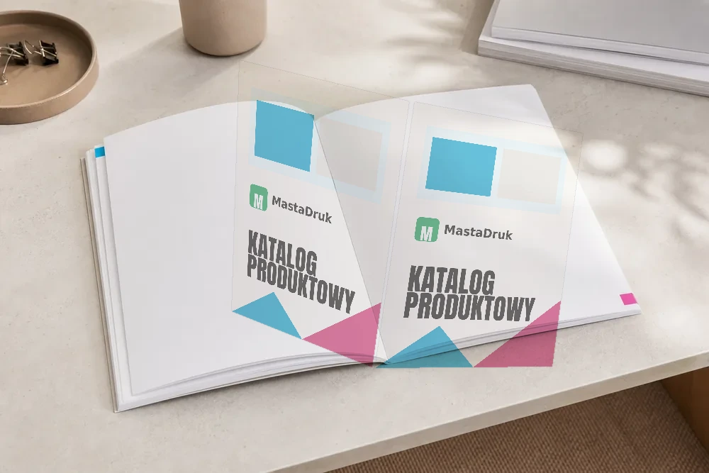 Otwarty katalog na rozkładówce